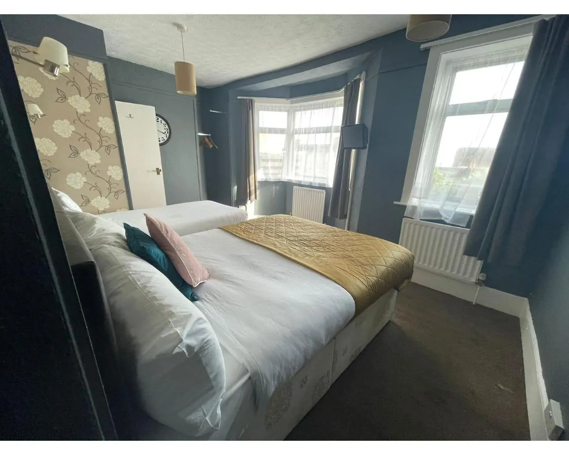 Number 19 Brighton Bed & Breakfast